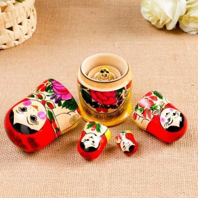 Матрёшка «Семёновская», красный платок, 5 кукольная, 14-15 см