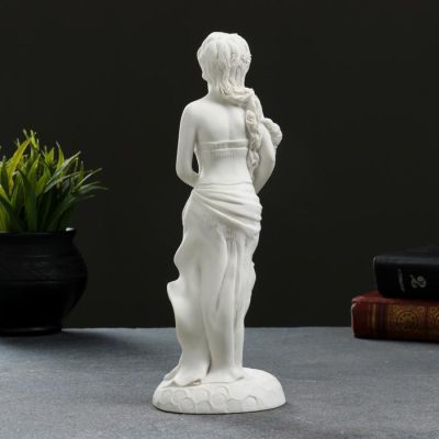 Фигура "Фортуна с рогом изобилия" 26см