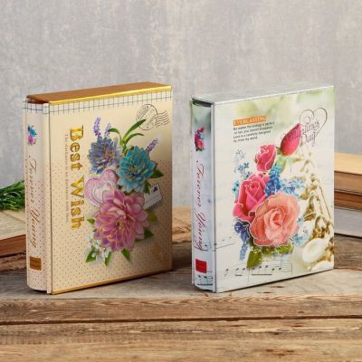 Фотоальбом на 100 фото 10х15 см "Букет" в коробке, золотая обводка МИКС 26х20х5,5 см