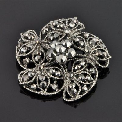 Брошь "Мадам" бшС-544