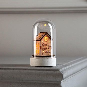 Светодиодная фигура под куполом «Домик Санты» 6 × 9.5 × 6 см, дерево, батарейки LR1130х3, свечение тёплое белое