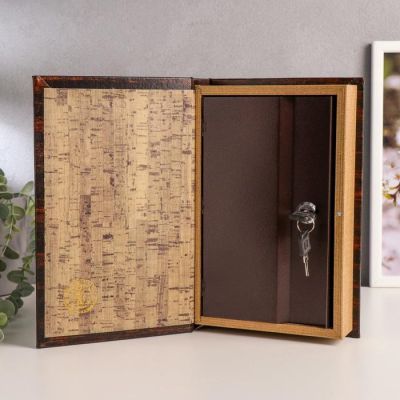 Сейф дерево книга "Ирисы" состаренный, кожзам 26х17х5 см