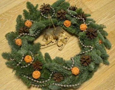 Венок новогодний «Коньки» (ручной работы)