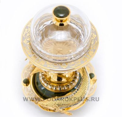 Икорница "Два осетра" камень нефрит