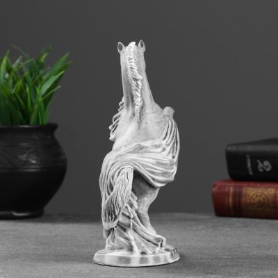 Сувенир "Конь на дыбах №1" 18см