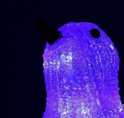 Фигура акрил. "Голубой Пингвиненок" (30х18х13 см.)