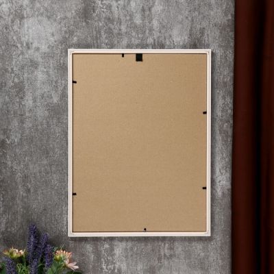 Фоторамка из пластика Медальон 321 30х40 14мм/ фигурный(24)