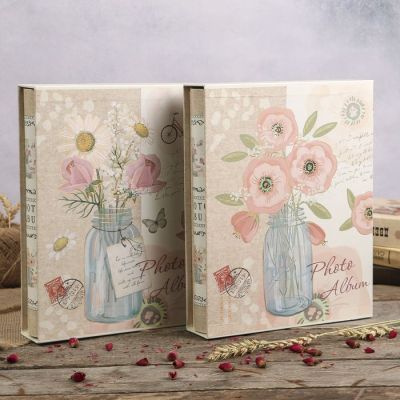 Фотоальбом на 100 фото 13х18 см "Цветы в банке" в коробке МИКС 29,3х23,5х5,7 см