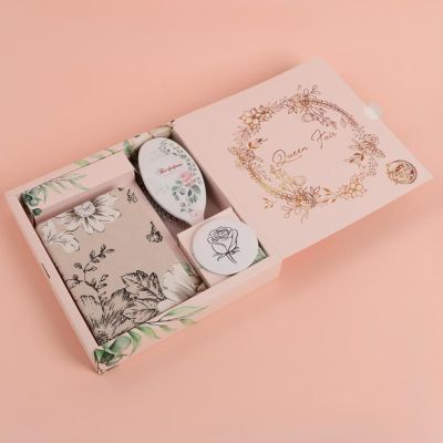 Подарочный набор «Цветочки», 3 предмета: зеркало, массажная расчёска, ежедневник