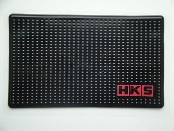 Коврик на панель антискользящий HKS (15х9)
