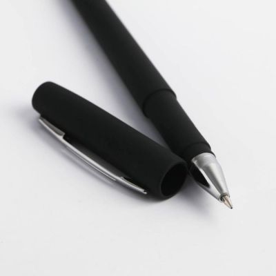 Паспортная обложка и брелок «День настоящих мужчин»