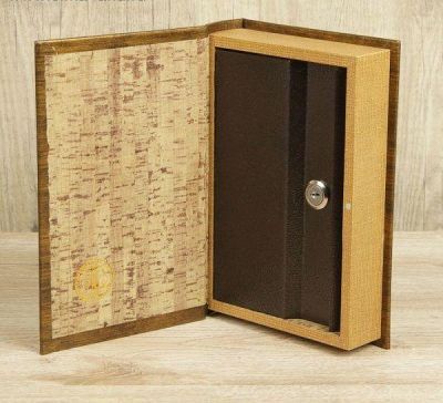 Сейф-книга с ключами "Король" под кожу (24 х 17 х 5 см)