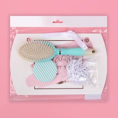 Подарочный набор «Счастье ждёт тебя», 2 предмета: зеркало, массажная расчёска, рисунок МИКС