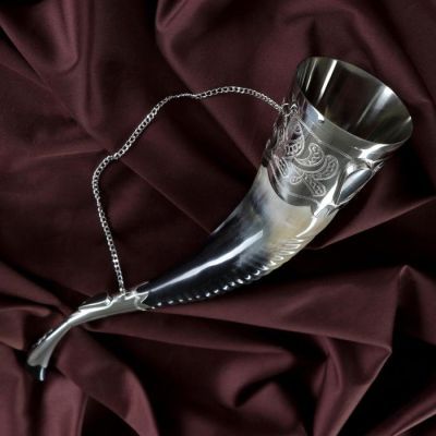 Сувенирный рог для вина, средний, с пиалой