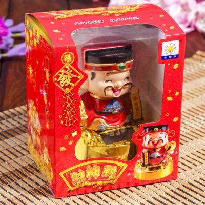 Маятник пластик от солнечной батареи "Гуань-ди с жезлом Жуи" 10х8,5х8,5 см