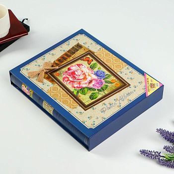 Фотоальбом на 400 фото 10х15 см "Пышный букет в картине" в коробке МИКС 33,5х27,5х5,5 см