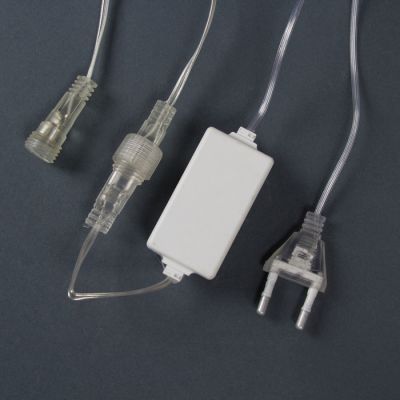 Гирлянда «Нить» 2.4 м с насадками «Сосульки 20 см», IP44, УМС, прозрачная нить, 96 LED, свечение белое с эффектом стекания, 12 В