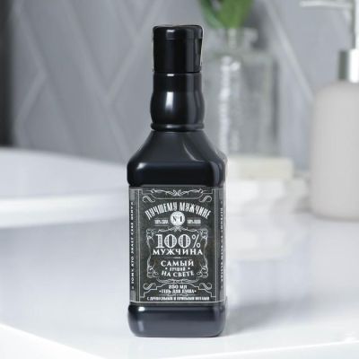 Набор «Крутой мужик» гель для душа 250 мл с древесными и пряными нотами, мочалка