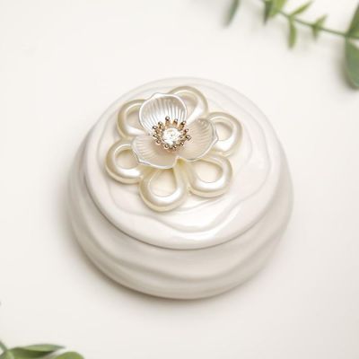 Сувенир керамика "Белый жасмин"МИКС 6,5х8,5х8,5 см