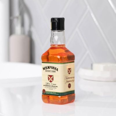 Набор "23 Сильный и смелый" гель для душа 250 мл аромат мужского парфюма, ремень