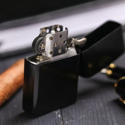 Зажигалка бензиновая "Настоящий победитель", 5,5 х 3,5 см