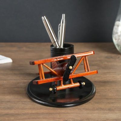 Сувенир дерево подставка под ручки "Самолёт" 14х12х26 см