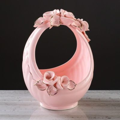 Конфетница "Корзина", розовая, лепка, золотистая роспись, 22 см, микс