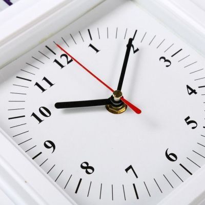 Фоторамка на 4 фото 10х15 см с часами "Цветочки" белая