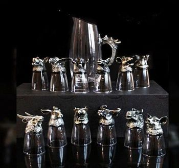 Подарочный набор: графин и стопки-перевертыши (в подарочной коробке)