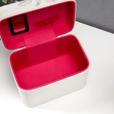 Шкатулка кожзам для косметики "Цветы серебро" н-р 3 шт 10,5х10,5х18,5 14х13х21 16,5х23х15 см   51444