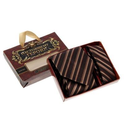 Подарочный набор "Настоящему герою!": галстук и платок