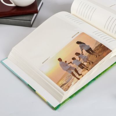 Фотоальбом на 200 фото "Три поросёнка" 10x15 см