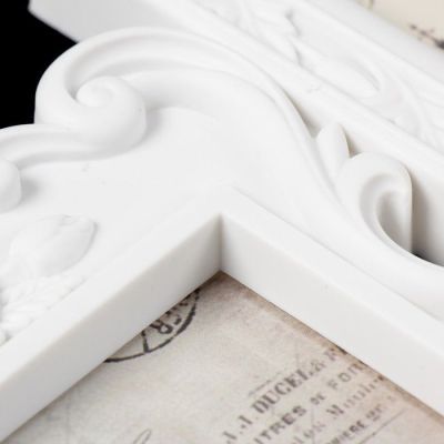 Фоторамка пластик на 3 фото 10х15 см "Рамка с розами" белая 19,5х47 см