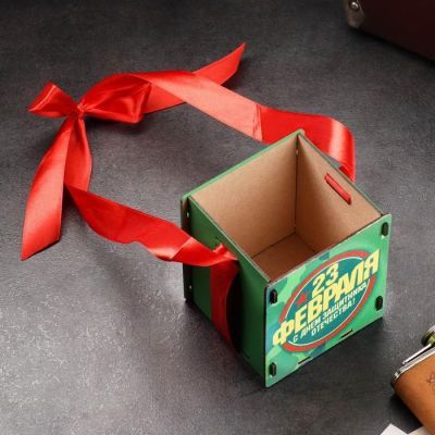 Кашпо деревянное "23 февраля" 10,5х10,5х12 см хаки