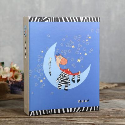 Фотоальбом на 200 фото "Пони на месяце"