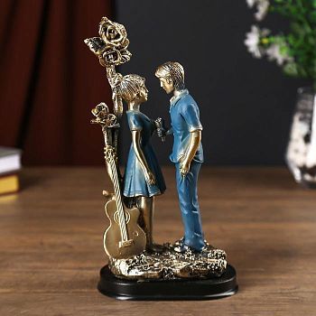 Сувенир полистоун "Молодые романтики" серебро с синим 22,5х8х12 см