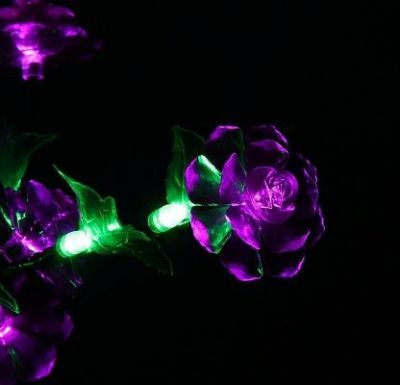 Светодиодная ваза с цветами (60 × 12 см. фиолетовый)