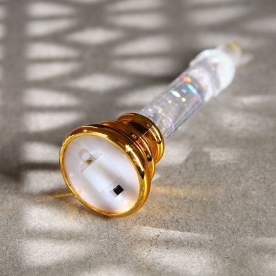 Светодиодная фигура «Свеча на ветру золотистая» 5 × 17 × 5 см, пластик, блёстки, батарейки AG10х3, свечение RGB