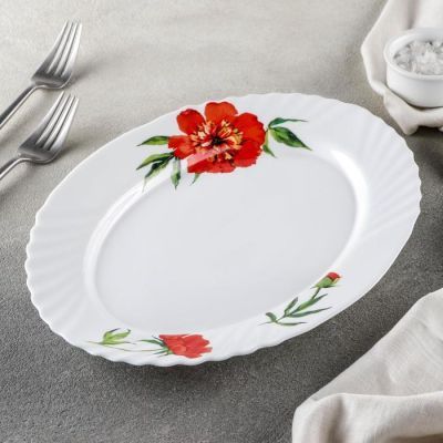Блюдо овальное Доляна «Бархатная роза», 30×22 см, цвет белый