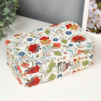 Шкатулка кожзам под часы 1 отделение и бижутерию "Сказочные цветы на белом" 7х22х14,5 см