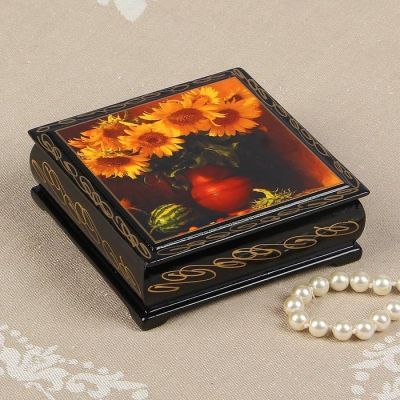 Шкатулка «Букет подсолнухов в вазе», 10×10 см, лаковая миниатюра