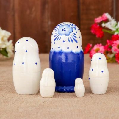 Матрёшка «Гжель», бело-голубой платок, 5 кукольная, 10,5 см