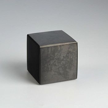 Куб из шунгита, полированный, 4 см