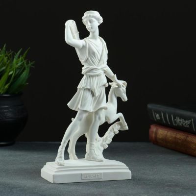 Сувенир "Артемида" 25см