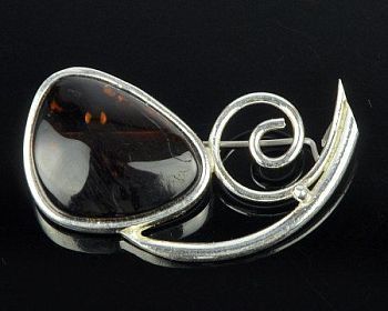 Брошь Янтарь "Прибалтика" арт.ЯК-311