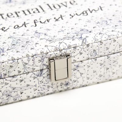 Шкатулка кожзам для украшений "Цветочная с блёстками" 5,6х14,7х21 см