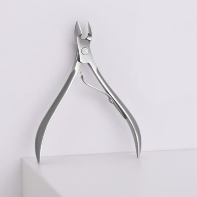 Кусачки маникюрные для кутикулы «Для самой прекрасной», 9,5 см, длина лезвия - 10 мм, в PVC-чехле, цвет серебристый